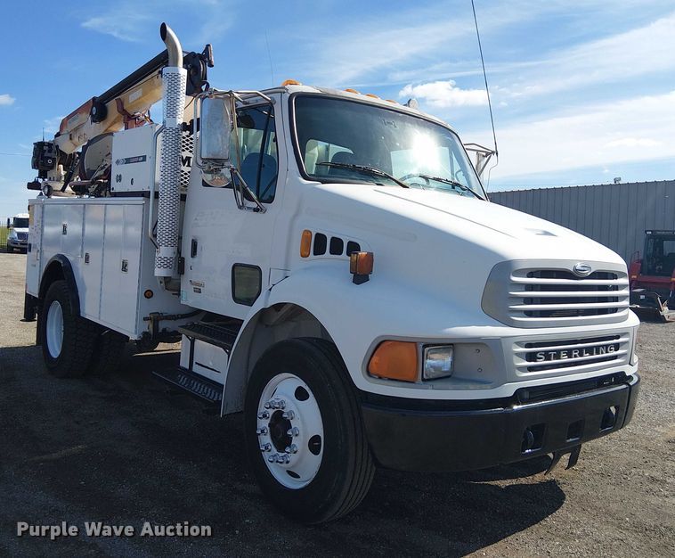 image for item EG1698 2007 Sterling  Acterra utility / service truck