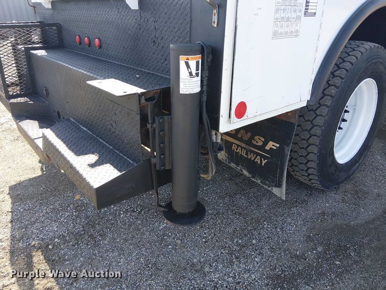 image for item EG1698 2007 Sterling  Acterra utility / service truck