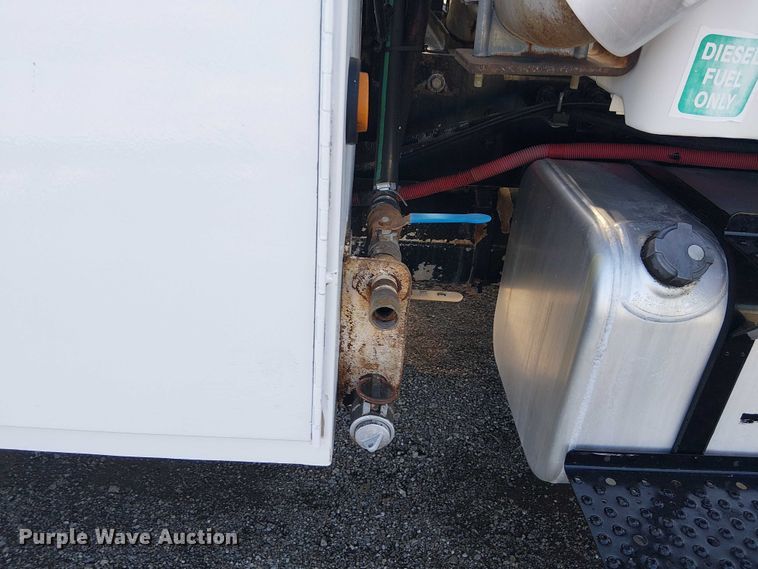 image for item EG1698 2007 Sterling  Acterra utility / service truck