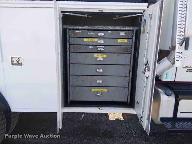 image for item EG1698 2007 Sterling  Acterra utility / service truck