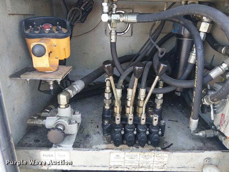 image for item EG1698 2007 Sterling  Acterra utility / service truck