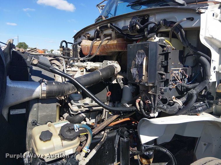 image for item EG1698 2007 Sterling  Acterra utility / service truck