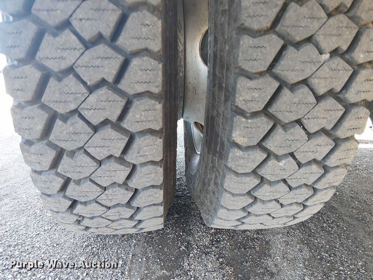 image for item EG1698 2007 Sterling  Acterra utility / service truck