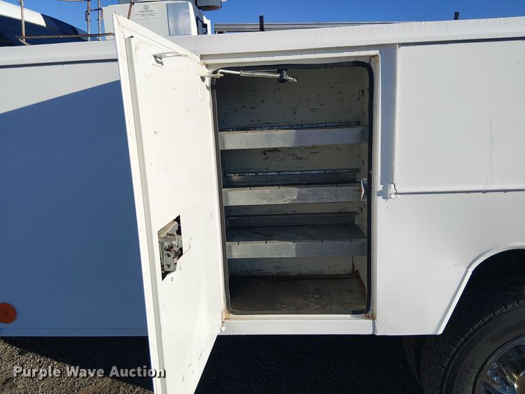 image for item EG1704 2012 Dodge Ram 4500HD bucket truck