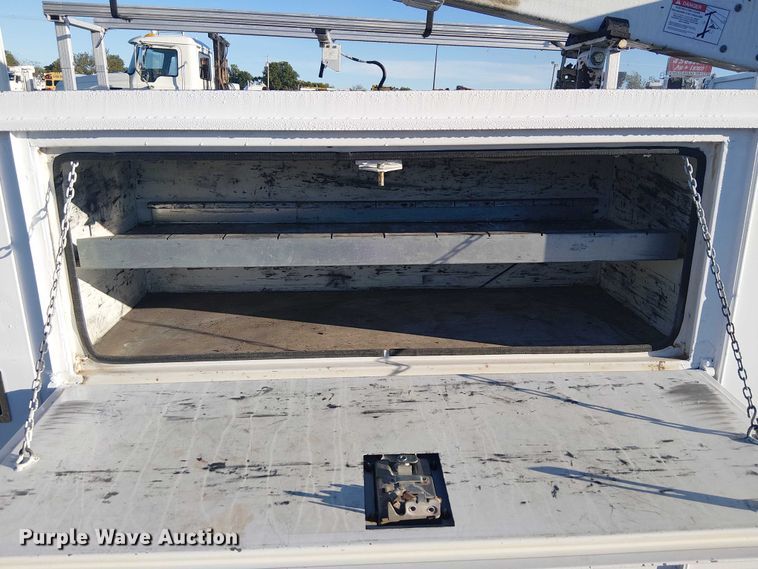 image for item EG1704 2012 Dodge Ram 4500HD bucket truck