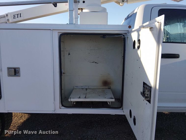 image for item EG1704 2012 Dodge Ram 4500HD bucket truck