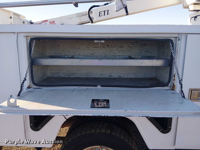 image for item EG1704 2012 Dodge Ram 4500HD bucket truck