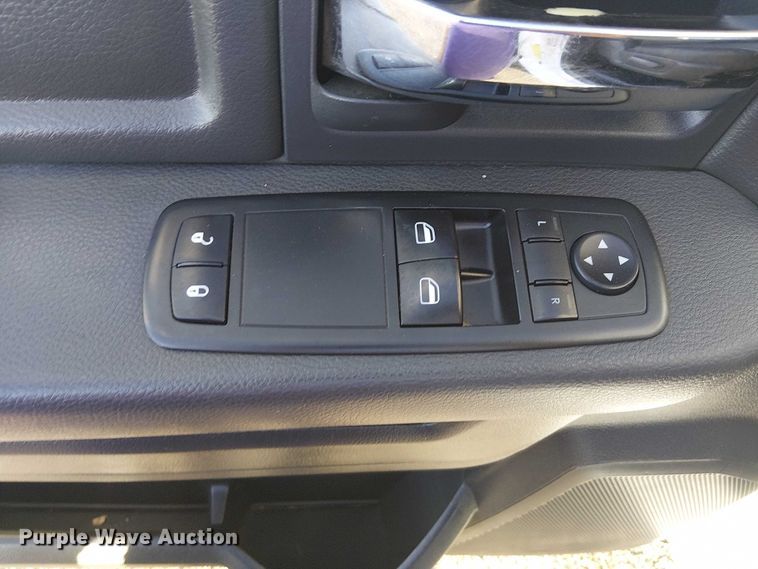 image for item EG1704 2012 Dodge Ram 4500HD bucket truck