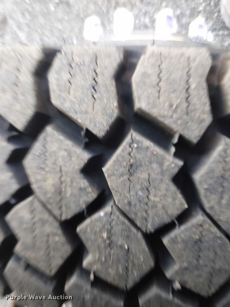 image for item EG1704 2012 Dodge Ram 4500HD bucket truck