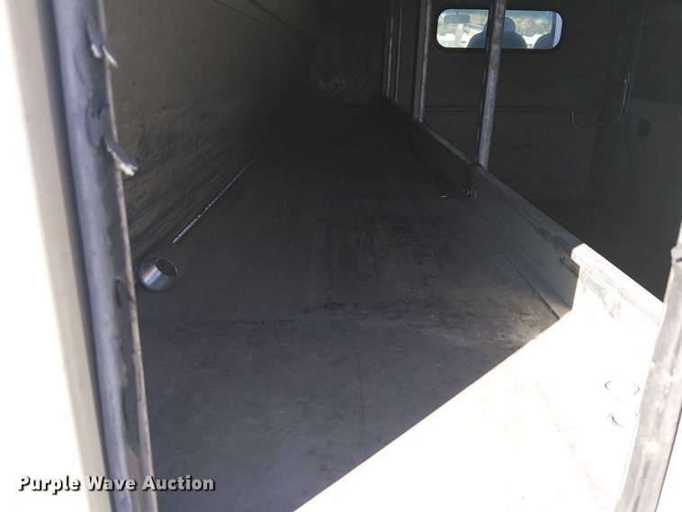 image for item EG1707 2007 Ford Low Cab Forward utility / service truck