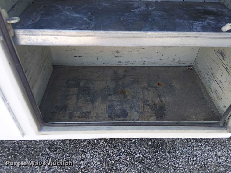 image for item EG1707 2007 Ford Low Cab Forward utility / service truck