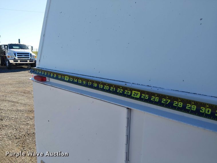 image for item EG1707 2007 Ford Low Cab Forward utility / service truck