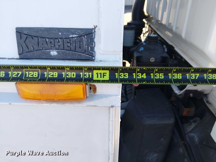 image for item EG1707 2007 Ford Low Cab Forward utility / service truck