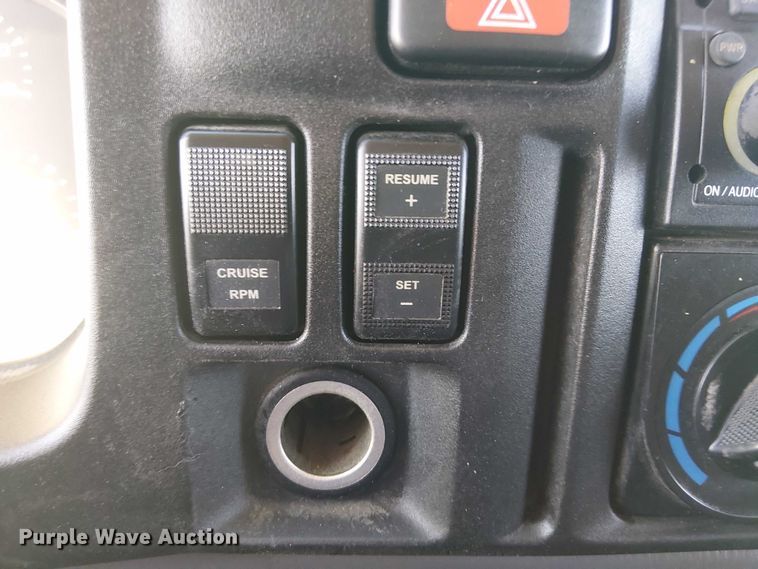 image for item EG1707 2007 Ford Low Cab Forward utility / service truck