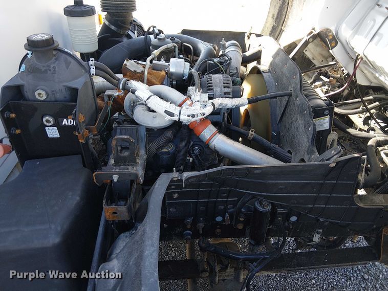 image for item EG1707 2007 Ford Low Cab Forward utility / service truck