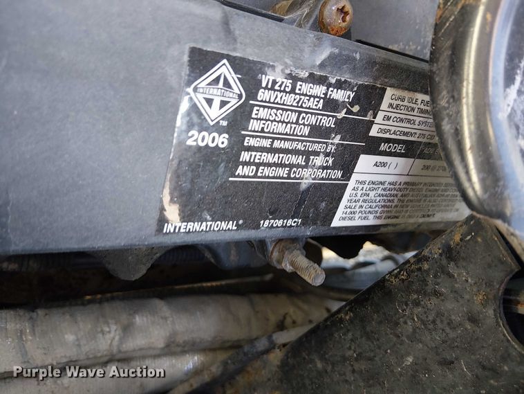 image for item EG1707 2007 Ford Low Cab Forward utility / service truck