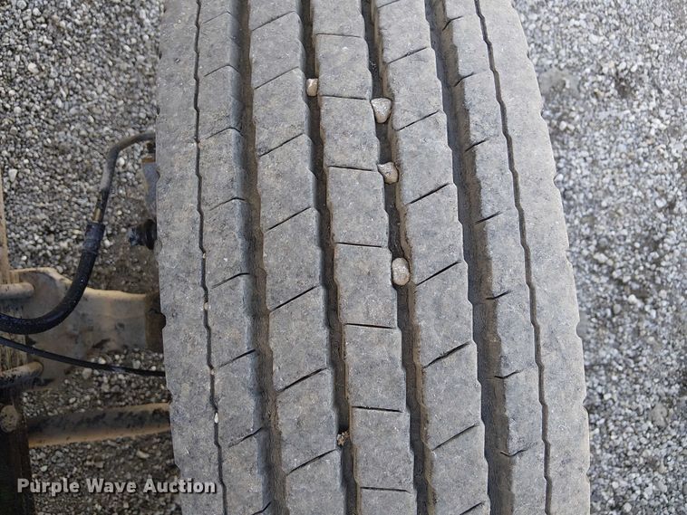 image for item EG1707 2007 Ford Low Cab Forward utility / service truck