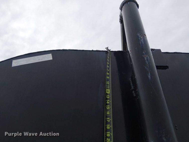 image for item EG1714 2007 International 7400 water truck