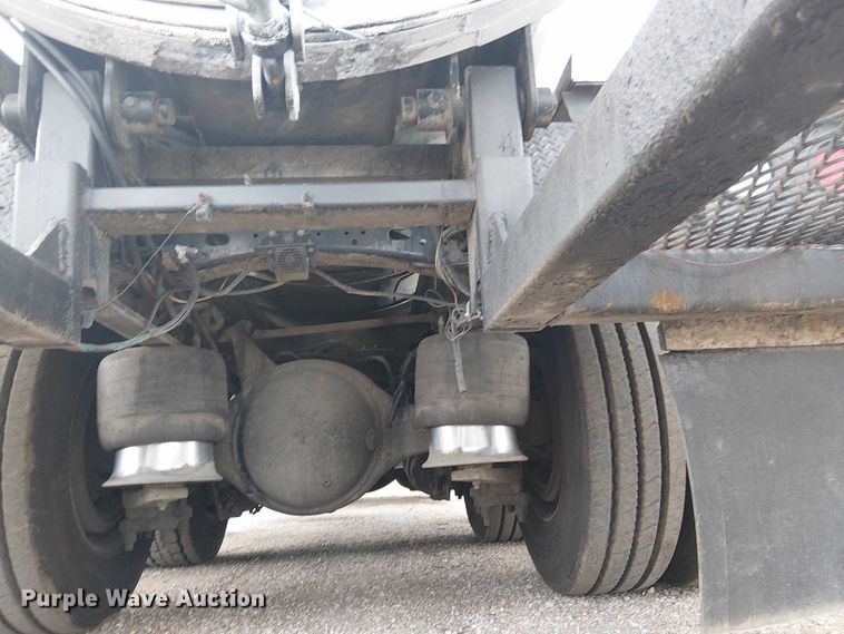 image for item EG1715 2015 Freightliner 114SD vacuum truck