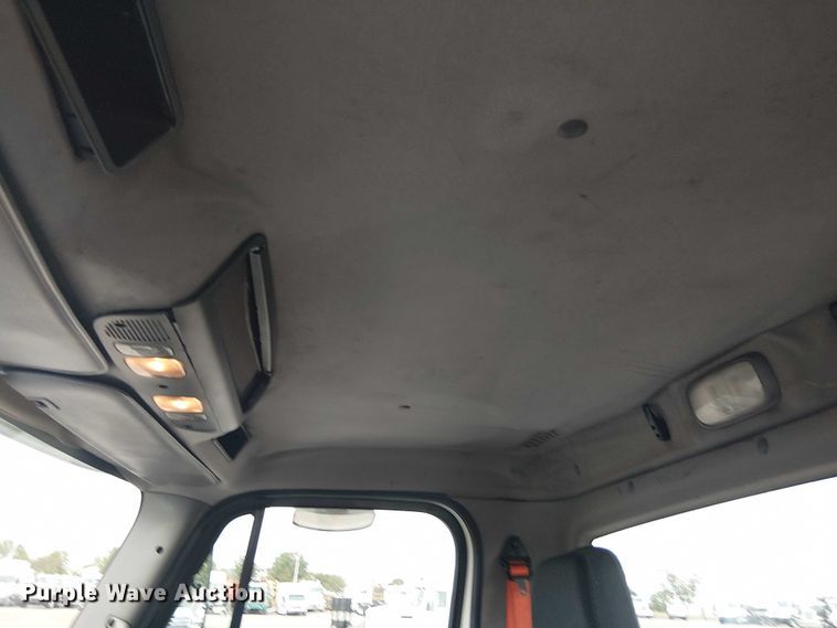 image for item EG1715 2015 Freightliner 114SD vacuum truck