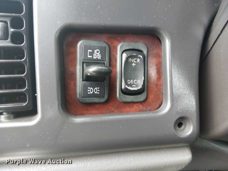 image for item EG1715 2015 Freightliner 114SD vacuum truck