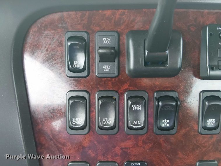 image for item EG1715 2015 Freightliner 114SD vacuum truck