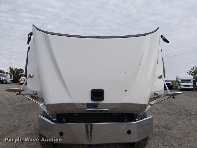 image for item EG1715 2015 Freightliner 114SD vacuum truck