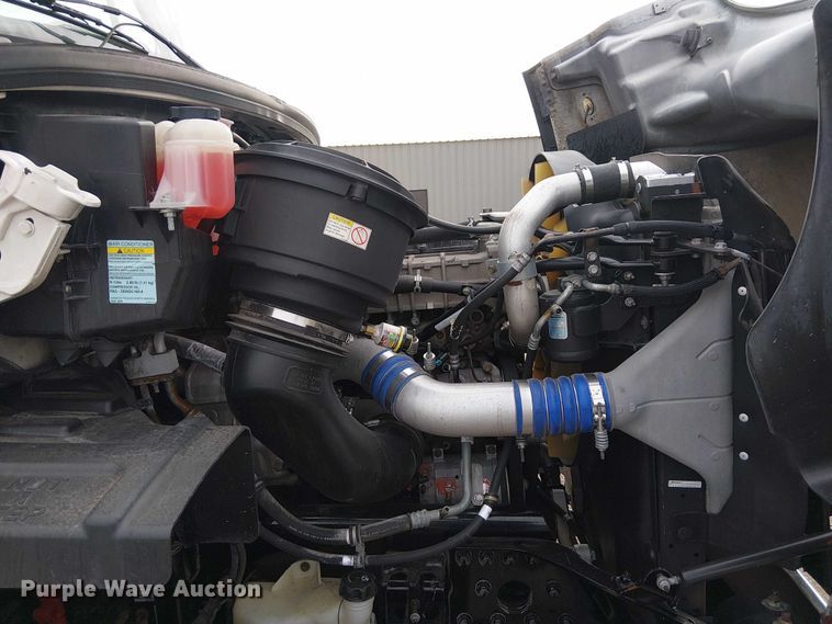 image for item EG1715 2015 Freightliner 114SD vacuum truck