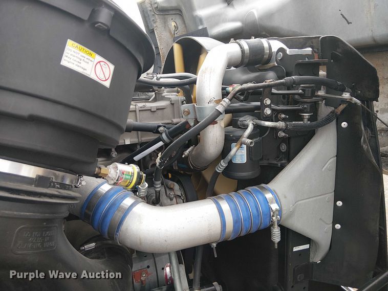 image for item EG1715 2015 Freightliner 114SD vacuum truck