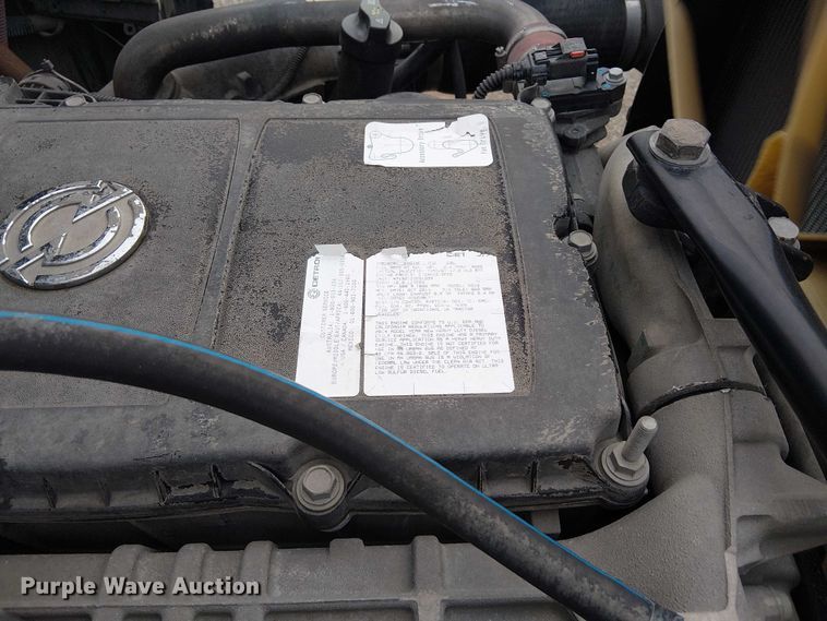 image for item EG1715 2015 Freightliner 114SD vacuum truck