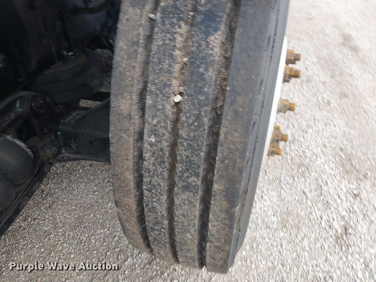 image for item EG1715 2015 Freightliner 114SD vacuum truck