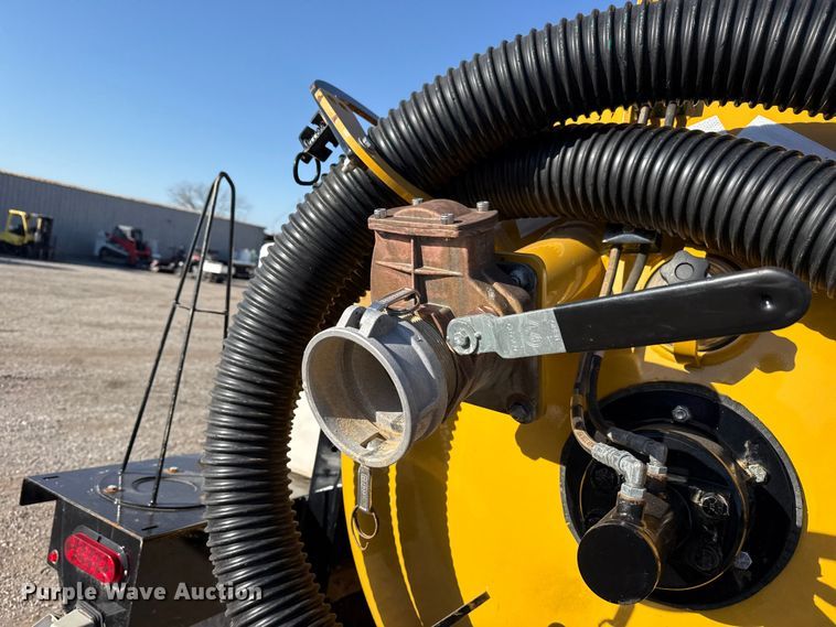 image for item EG1717 2024 Vermeer LP573SDT vacuum excavator