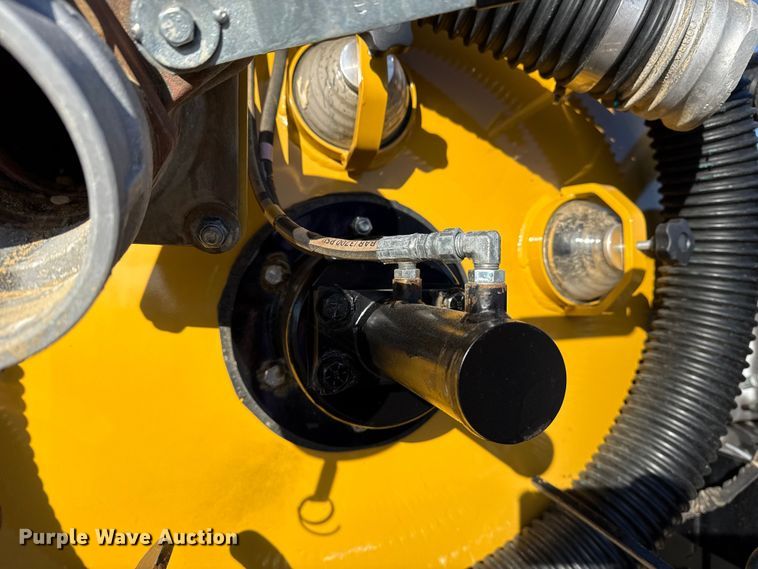 image for item EG1717 2024 Vermeer LP573SDT vacuum excavator