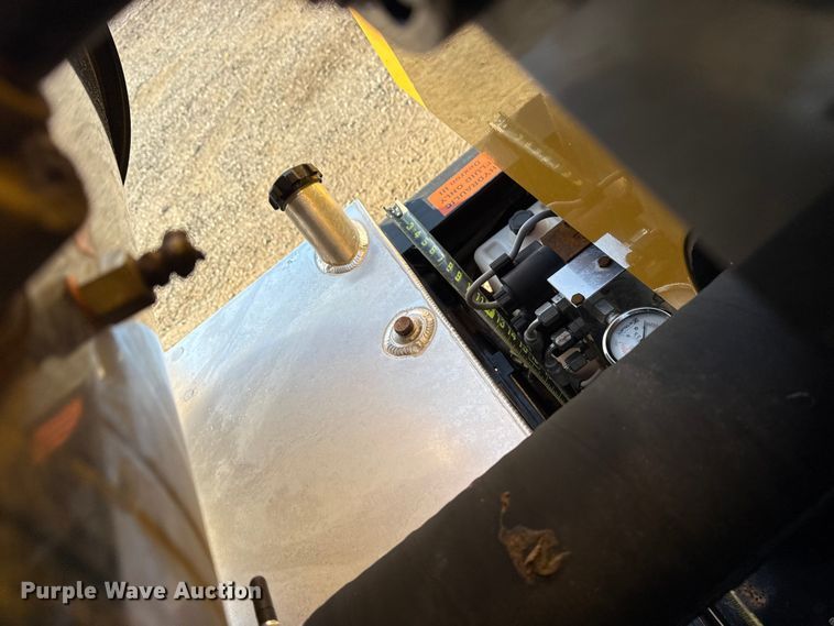 image for item EG1717 2024 Vermeer LP573SDT vacuum excavator