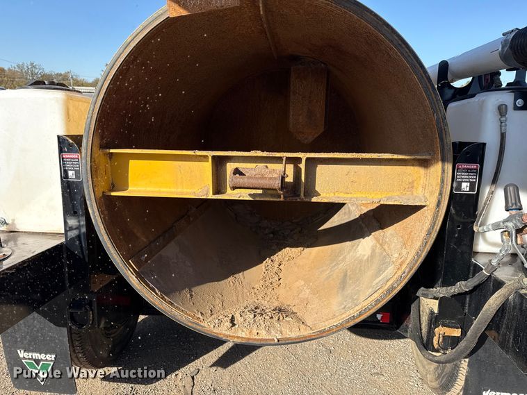 image for item EG1717 2024 Vermeer LP573SDT vacuum excavator