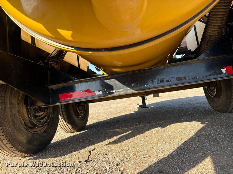 image for item EG1717 2024 Vermeer LP573SDT vacuum excavator