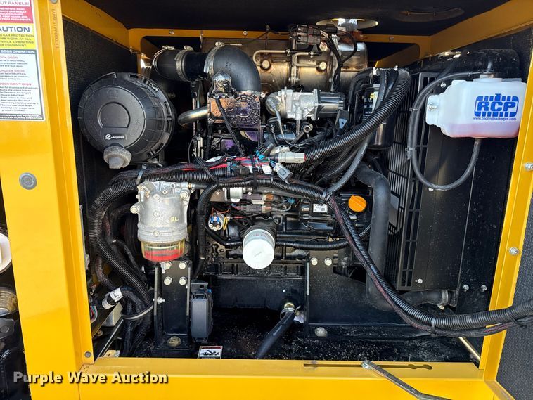 image for item EG1717 2024 Vermeer LP573SDT vacuum excavator