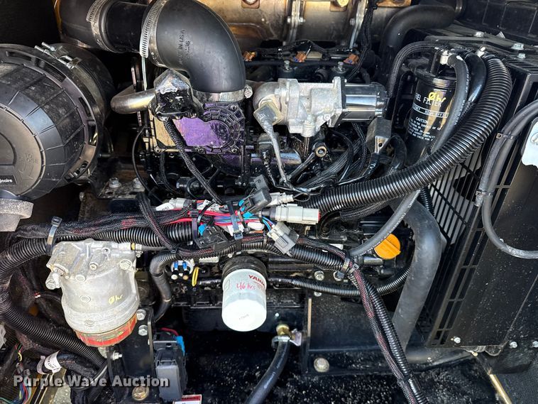 image for item EG1717 2024 Vermeer LP573SDT vacuum excavator