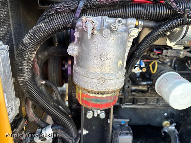 image for item EG1717 2024 Vermeer LP573SDT vacuum excavator