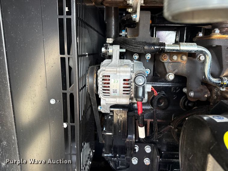 image for item EG1717 2024 Vermeer LP573SDT vacuum excavator