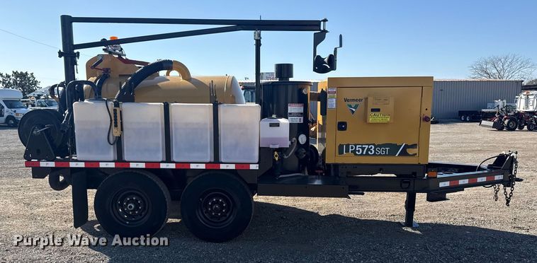 image for item EG1720 2023 Vermeer LP573SGT vacuum excavator