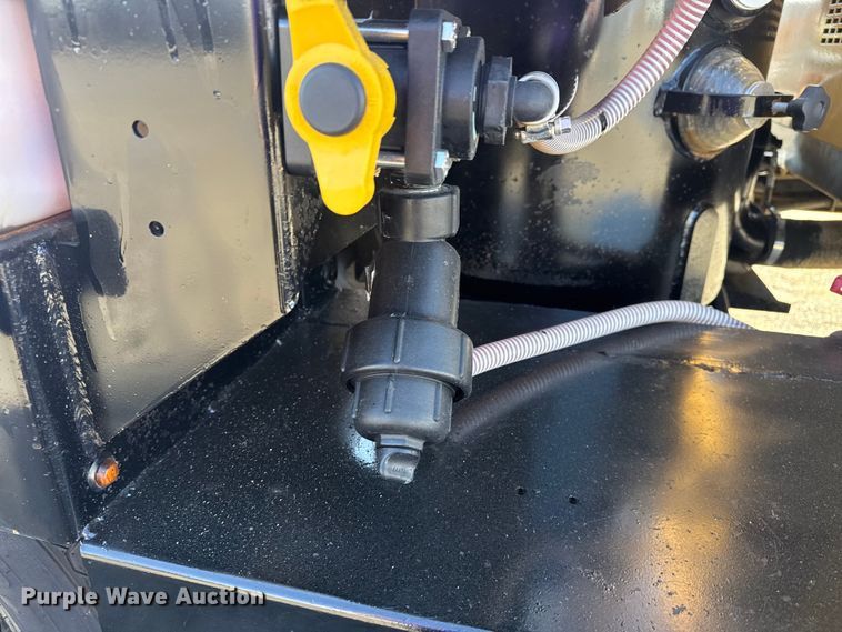 image for item EG1720 2023 Vermeer LP573SGT vacuum excavator