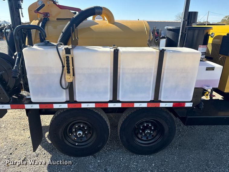 image for item EG1720 2023 Vermeer LP573SGT vacuum excavator