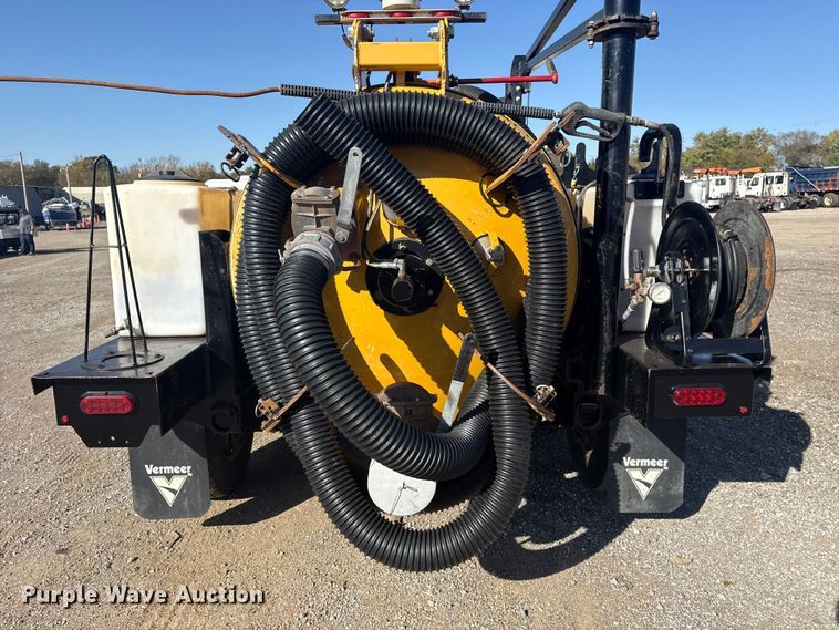 image for item EG1720 2023 Vermeer LP573SGT vacuum excavator