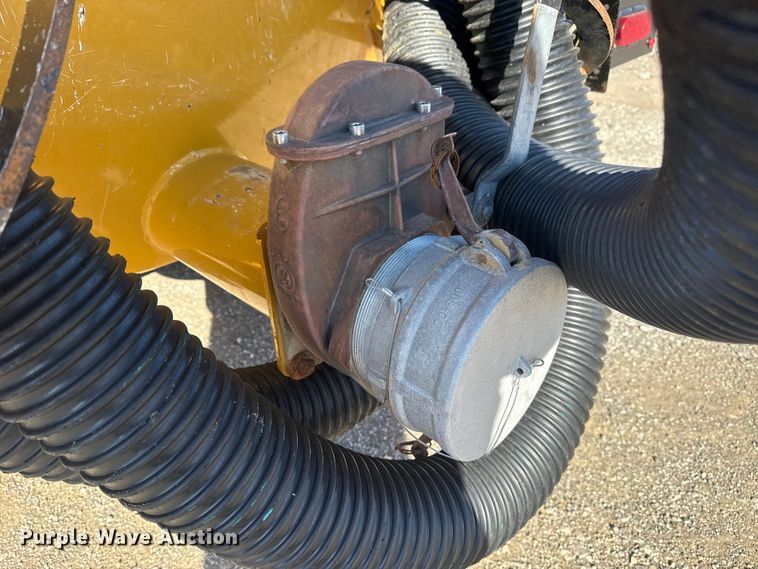 image for item EG1720 2023 Vermeer LP573SGT vacuum excavator