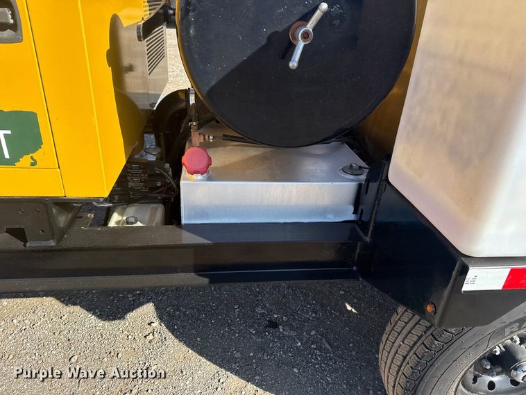 image for item EG1720 2023 Vermeer LP573SGT vacuum excavator