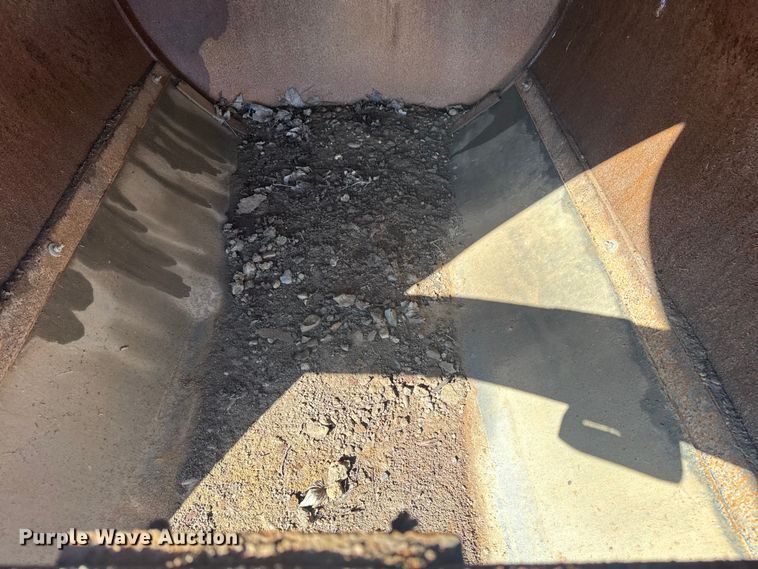 image for item EG1720 2023 Vermeer LP573SGT vacuum excavator