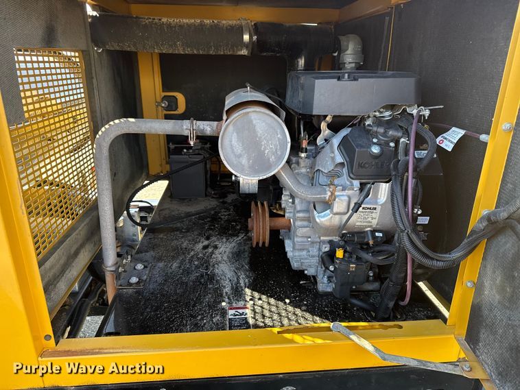 image for item EG1720 2023 Vermeer LP573SGT vacuum excavator