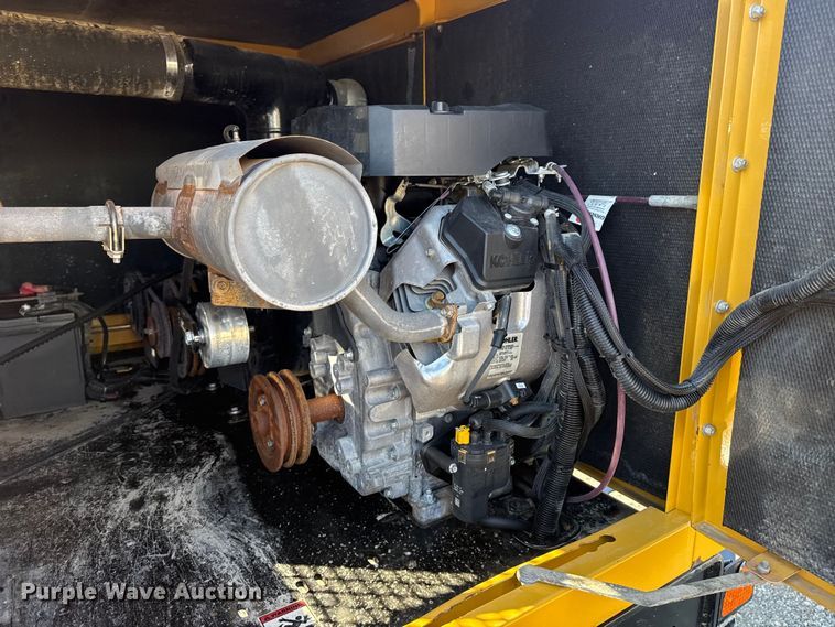 image for item EG1720 2023 Vermeer LP573SGT vacuum excavator