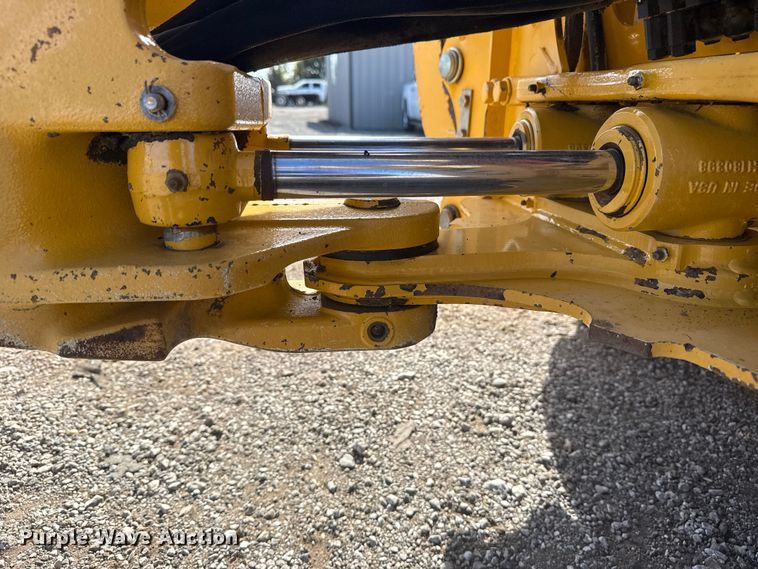 image for item EG1726 2007 John Deere 110 backhoe